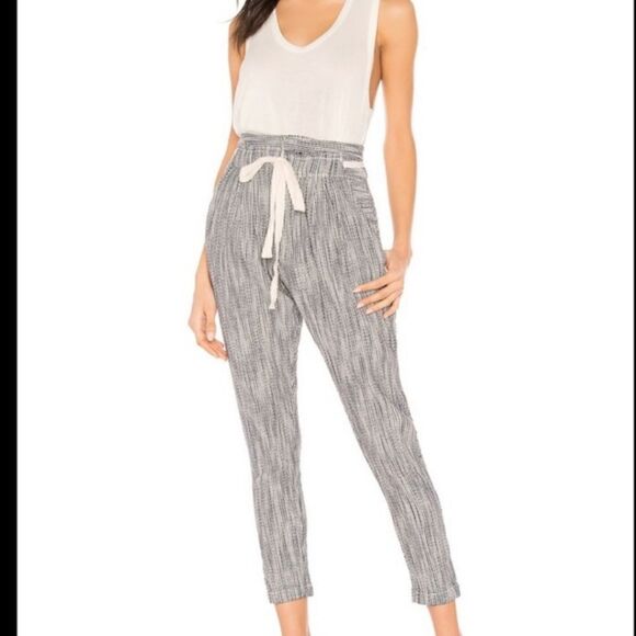 Free people‎ blue and white paper bag pants size 2 - Picture 3 of 4